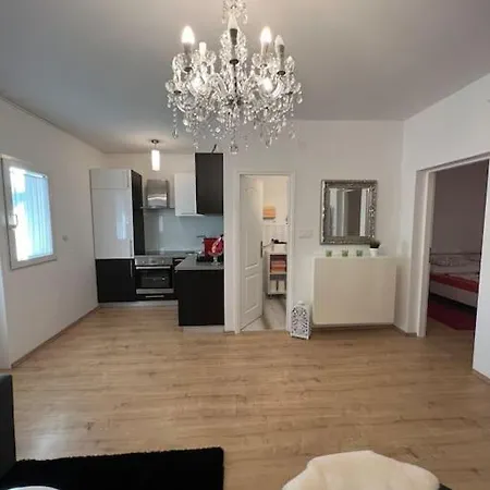 Apartament Stone Vrsi