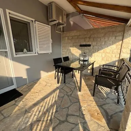 Stone Vrsi